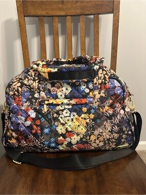 LeSportsac Travel Carry On Bag NWOT